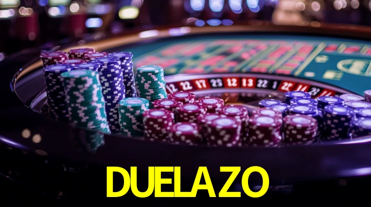 Interfaz de la app móvil DUELAZO en un smartphone moderno